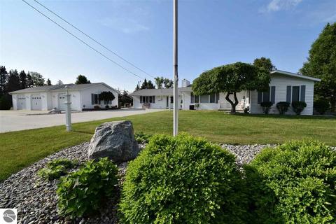 2118 E Huron, Au Gres, MI 48703 photo 11