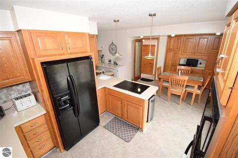 2118 E Huron, Au Gres, MI 48703 photo 39