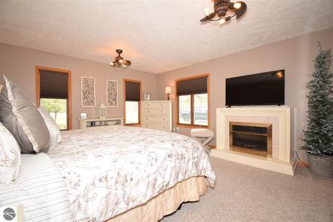 2118 E Huron, Au Gres, MI 48703 photo 57