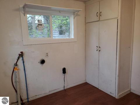 812 N Pine Ave, Alma, MI 48801 photo 27