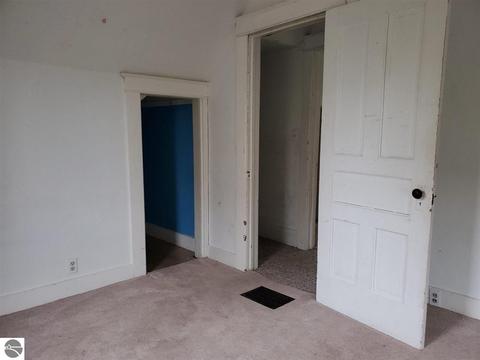 812 N Pine Ave, Alma, MI 48801 photo 35