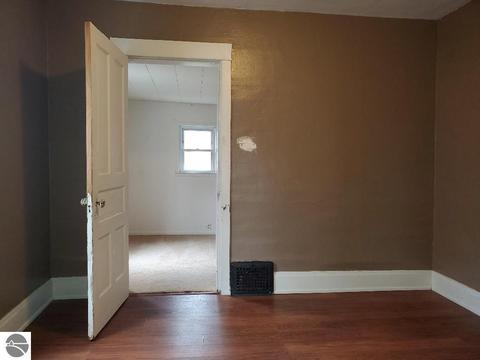 812 N Pine Ave, Alma, MI 48801 photo 19