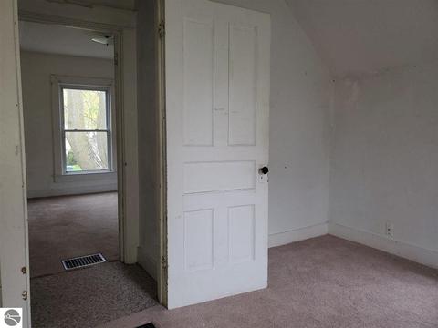 812 N Pine Ave, Alma, MI 48801 photo 36