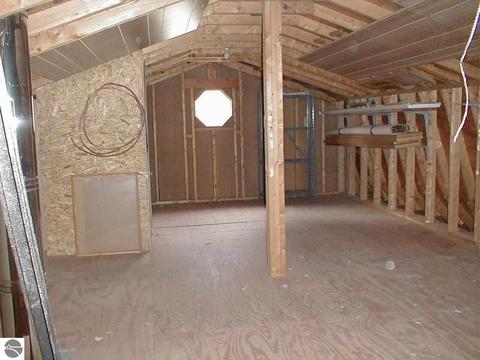 3872 Thendara Dr, Gladwin, MI 48624 photo 9