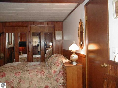 3872 Thendara Dr, Gladwin, MI 48624 photo 13