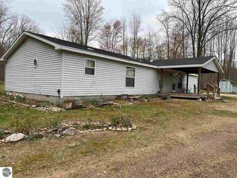 9530 Nancy Ann Dr, Gladwin, MI 48624 photo 25