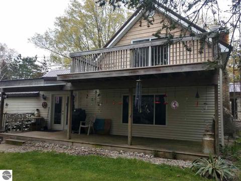 230 S Lehman Rd, Twining, MI 48766 photo 2