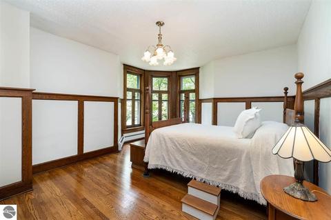 107 W Maple St, Shepherd, MI 48883 photo 23