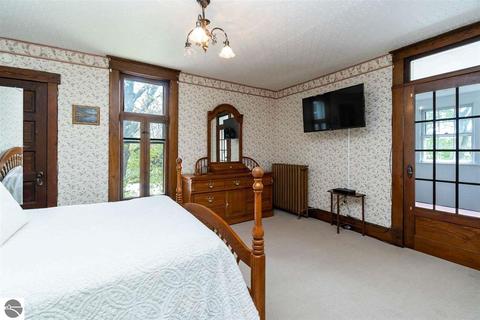 107 W Maple St, Shepherd, MI 48883 photo 28