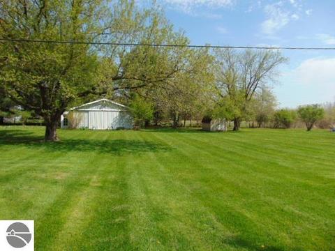 2220 W Washington Rd, Ithaca, MI 48847 photo 3