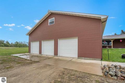 925 S Saint Johns St, Ithaca, MI 48847 photo 24