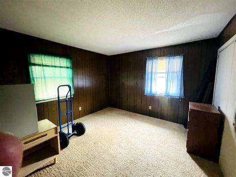 10151 E 12 Rd, Manton, MI 49663 photo 33