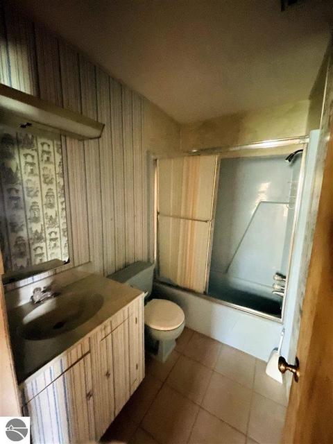 10151 E 12 Rd, Manton, MI 49663 photo 32