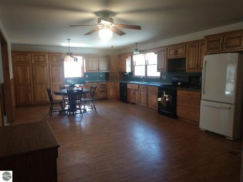 4693 E Michigan Ave, Au Gres, MI 48703 photo 16