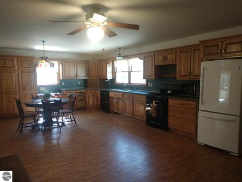 4693 E Michigan Ave, Au Gres, MI 48703 photo 17