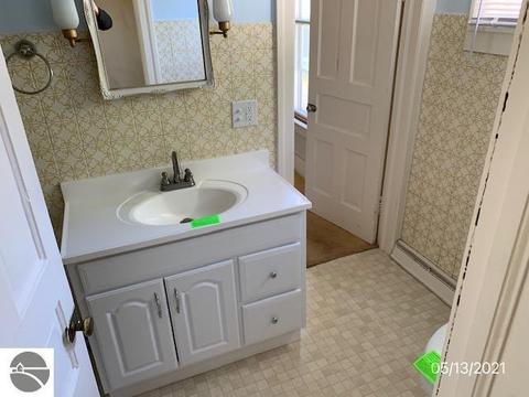 416 S Main, Ithaca, MI 48847 photo 10