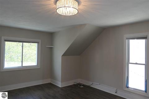 415 E Newark St, Ithaca, MI 48847 photo 19