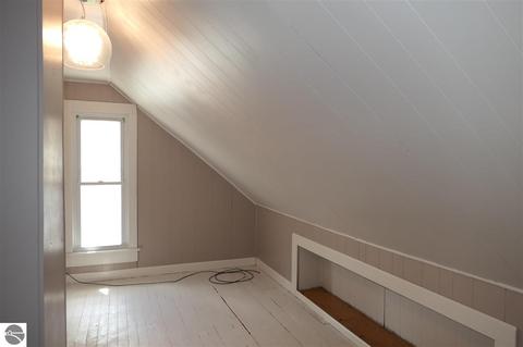 415 E Newark St, Ithaca, MI 48847 photo 22