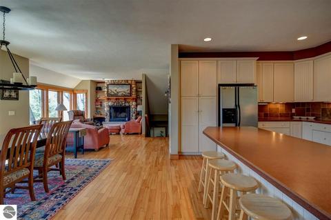 1164 E Traverse Lake Rd, Cedar, MI 49621 photo 18