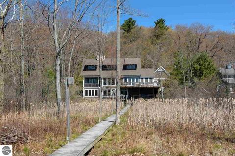 1164 E Traverse Lake Rd, Cedar, MI 49621 photo 9