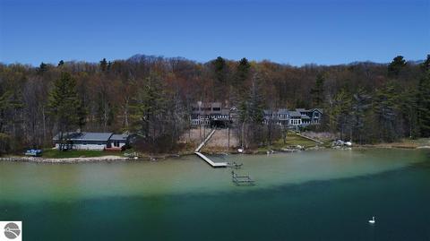 1164 E Traverse Lake Rd, Cedar, MI 49621 photo 3