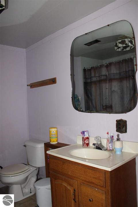 9635 S Shepherd Rd, Shepherd, MI 48883 photo 27