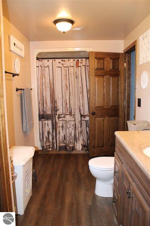 9635 S Shepherd Rd, Shepherd, MI 48883 photo 14