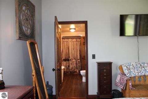9635 S Shepherd Rd, Shepherd, MI 48883 photo 13