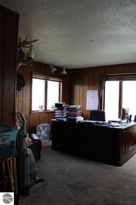 9635 S Shepherd Rd, Shepherd, MI 48883 photo 20