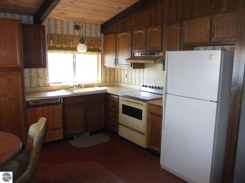 3281 Deerfield Ln, Lupton, MI 48635 photo 14