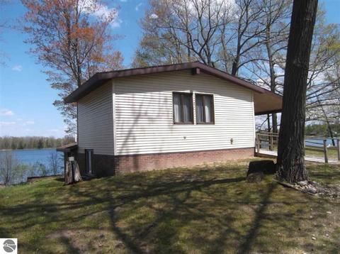 3281 Deerfield Ln, Lupton, MI 48635 photo 6