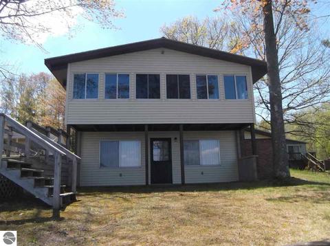 3281 Deerfield Ln, Lupton, MI 48635 photo 2