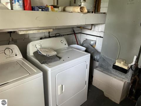 763 E Remus Rd, Mount Pleasant, MI 48858 photo 8
