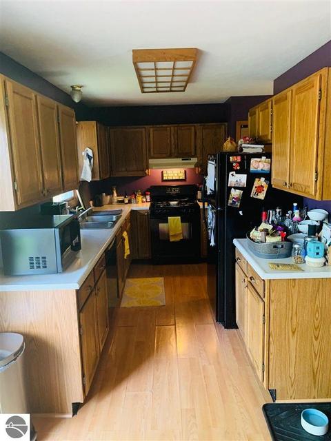 1609 E Bellows St, Mount Pleasant, MI 48858 photo 10
