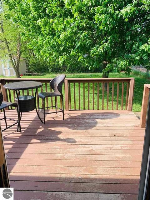 1609 E Bellows St, Mount Pleasant, MI 48858 photo 5