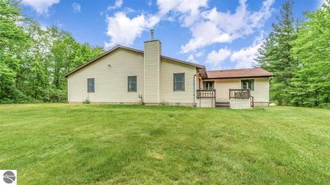 4870 S Wise Rd, Shepherd, MI 48883 photo 2
