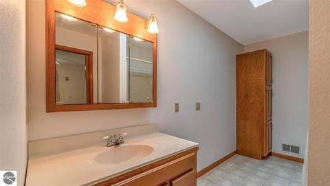 4870 S Wise Rd, Shepherd, MI 48883 photo 19