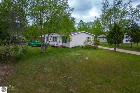 587 Gitchegumee Dr, Buckley, MI 49620 photo 24