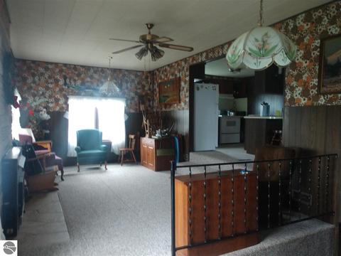 1123 N Tonkey Rd, Au Gres, MI 48703 photo 10