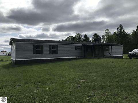 1133 E Secord Dam Rd, Gladwin, MI 48624 photo 2