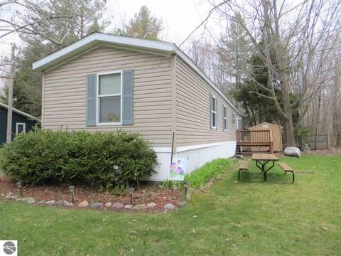 5801 Vera Ln, Au Gres, MI 48703 photo 1