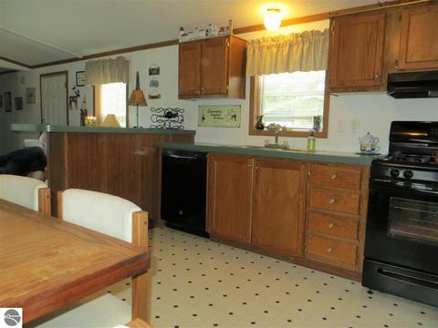 5801 Vera Ln, Au Gres, MI 48703 photo 4