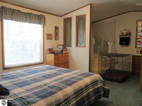 5801 Vera Ln, Au Gres, MI 48703 photo 11