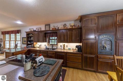 240 Dubonnet Trl, Interlochen, MI 49643 photo 18