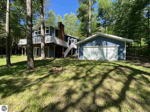 4950 Queens Way, Gladwin, MI 48624 photo 29