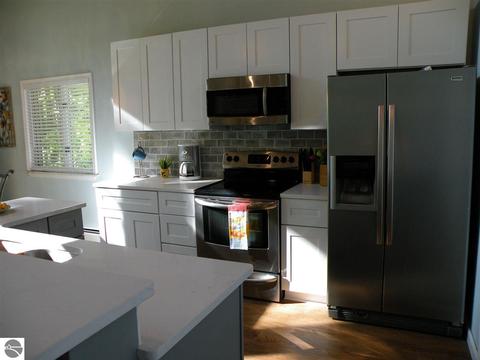 4950 Queens Way, Gladwin, MI 48624 photo 8