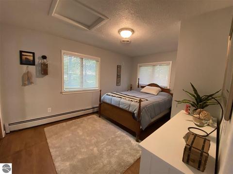 4950 Queens Way, Gladwin, MI 48624 photo 12