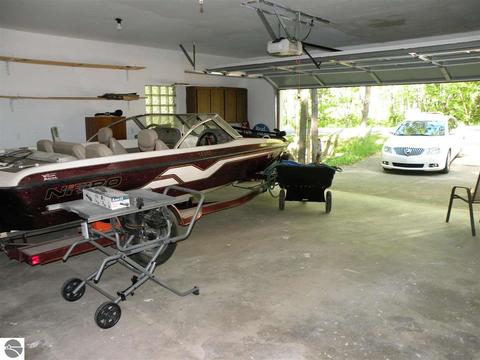 4950 Queens Way, Gladwin, MI 48624 photo 25