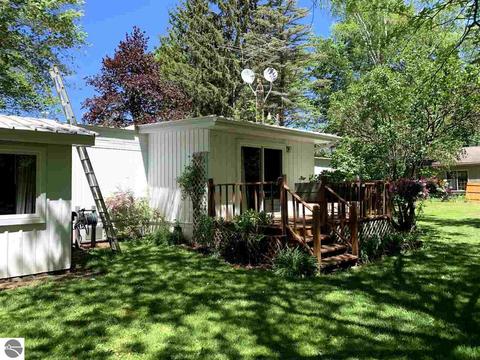 94 E Huron, Omer, MI 48749 photo 21