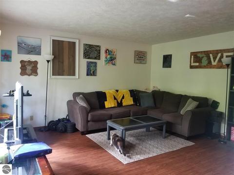 4381 4379 Eagle Crest Dr, Williamsburg, MI 49690 photo 7